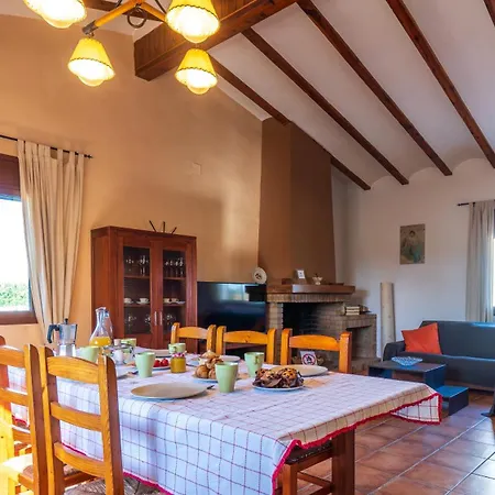 Casa Rue אכסניה דלטברה