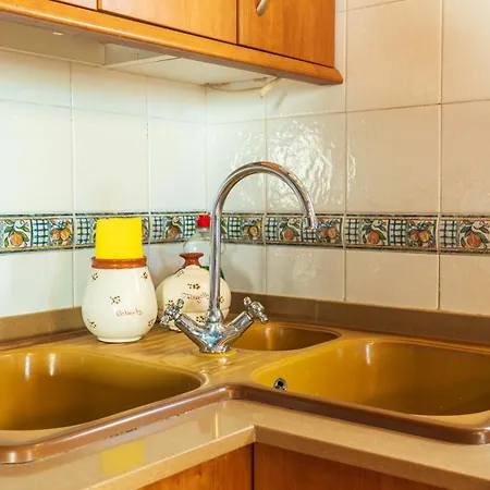 Casa Rue * דלטברה